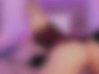 Mia's Live Sex Cam Show