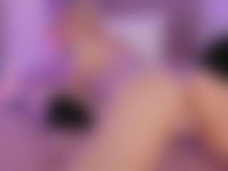 Mia's Live Sex Cam Show