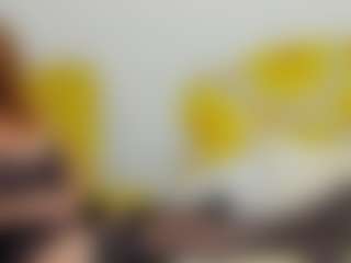 Live cam show with britishmilfpenelope - Granny on CamwithHer