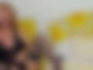 Live cam show with britishmilfpenelope - Mature on CamClone