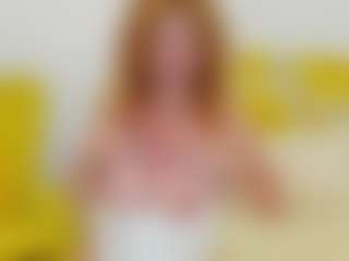 Live cam show with britishmilfpenelope - Oil on Dolls Live