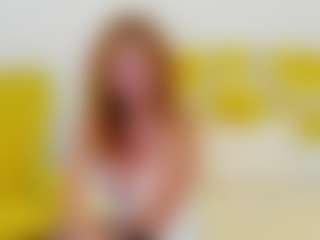 britishmilfpenelope's Live Sex Cam Show