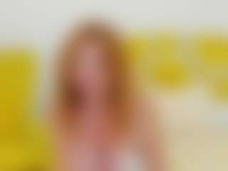 britishmilfpenelope MILF webcam performer live streaming