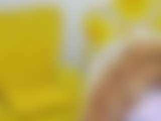 Live cam show with britishmilfpenelope - Grey Eyes on Milf Play