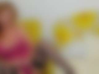 Live cam show with britishmilfpenelope - Granny BBW on StripNow