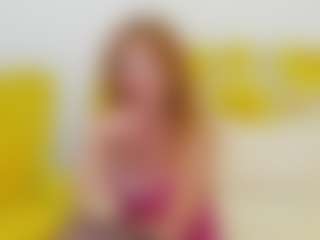 Live cam show with britishmilfpenelope - Solo on SquirtSoMuch
