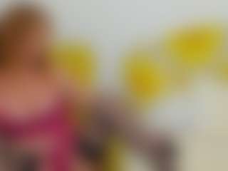 Live cam show with britishmilfpenelope - Spank MILF on Fit Hotties