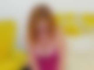 Live cam show with britishmilfpenelope - Flashing on Camsoda