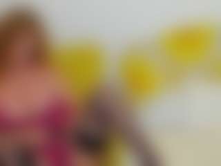 Live cam show with britishmilfpenelope - Strip MILF on TeamSkeetLive