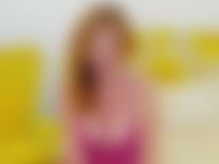 Live cam show with britishmilfpenelope - Middle Aged on SpunkLive