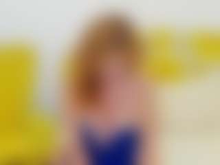 Live cam show with britishmilfpenelope - Middle Aged on Dare Cams