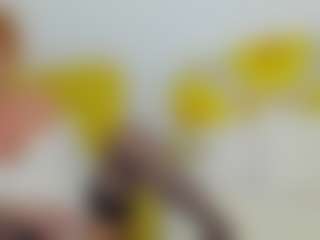 Live cam show with britishmilfpenelope - Spank Mature on Camsoda