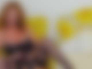 Live cam show with britishmilfpenelope - Spy Mature on Dare Cams