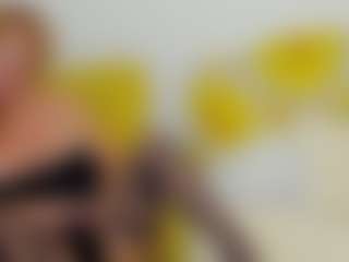Live cam show with britishmilfpenelope - Mature on Streamer API