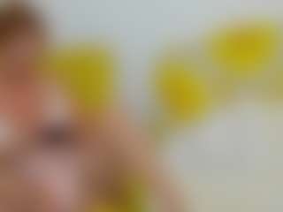 Live cam show with britishmilfpenelope - Trimmed Granny on parknlotfishbdy