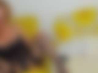 Live cam show with britishmilfpenelope - Interactivetoy Granny on Sweet Sext