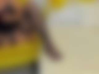Live cam show with britishmilfpenelope - Oil on Camsoda