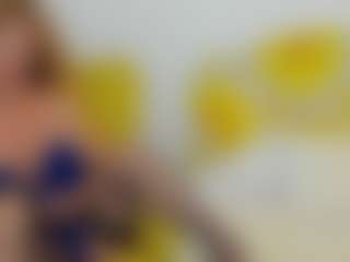 Live cam show with britishmilfpenelope - White on Mixed Magazine Live | netherlands