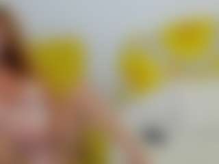 Live cam show with britishmilfpenelope - Solo on AdultVida.com