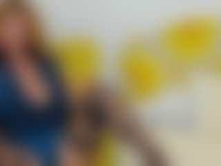 Live cam show with britishmilfpenelope - Red Hair on CamClone
