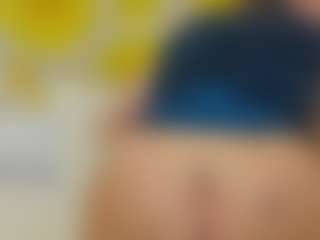britishmilfpenelope MILF webcam performer live streaming