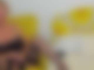 Live cam show with britishmilfpenelope - Red Hair Shaved Pussy on Camming Site