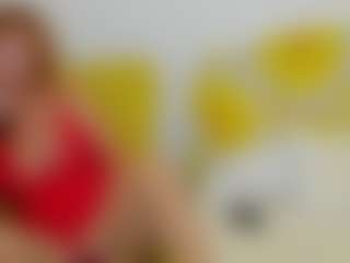 Live cam show with britishmilfpenelope - Solo on Camsoda
