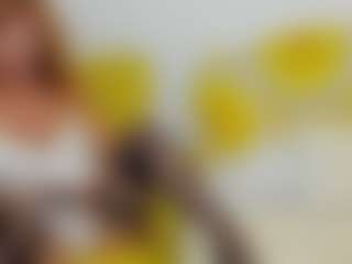 Live cam show with britishmilfpenelope - Bedroom Red Hair on studioflirtlive.com