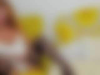 Live cam show with britishmilfpenelope - Gamer MILF on Instabang