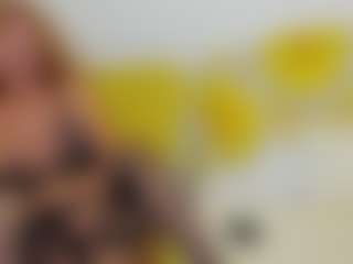 Live cam show with britishmilfpenelope - Granny MILF on CamSextacy