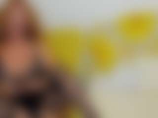 Live cam show with britishmilfpenelope - Mature on Camsoda