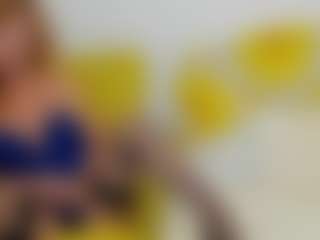 Live cam show with britishmilfpenelope - Granny on Camsoda