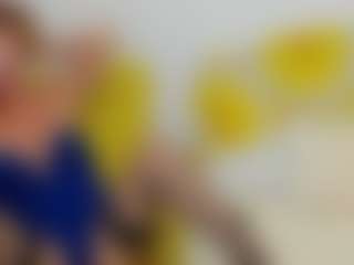 britishmilfpenelope MILF webcam performer live streaming