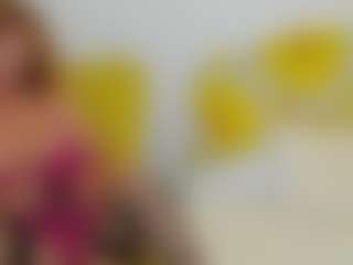 Live cam show with britishmilfpenelope - Oil on Camsoda