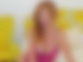 Live cam show with britishmilfpenelope - Oil on Camsoda