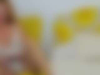 britishmilfpenelope MILF webcam performer live streaming