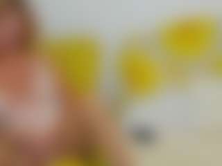 britishmilfpenelope MILF webcam performer live streaming