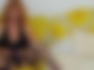 Live cam show with britishmilfpenelope - Granny BBW on livesuperchat.net