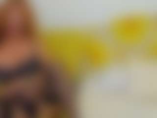 britishmilfpenelope MILF webcam performer live streaming