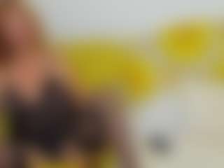 Live cam show with britishmilfpenelope - Spy MILF on Dare Cams