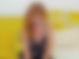 Live cam show with britishmilfpenelope - Curvy Middle Aged on TottyGirls