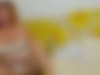britishmilfpenelope's Live Sex Cam Show