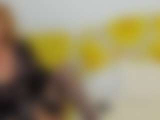 Live cam show with britishmilfpenelope - Granny Big Tits on Camsoda