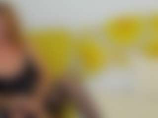 Live cam show with britishmilfpenelope - Red Hair Middle Aged on live.xheat.ai