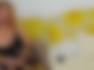 Live cam show with britishmilfpenelope - Pov on Camsoda