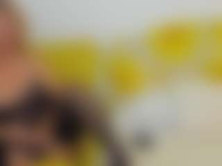 Live cam show with britishmilfpenelope - Big Ass on xfollow cams