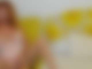 Live-Cam-Show mit britishmilfpenelope - Gamer Mature auf Camsoda
