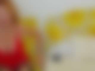 Live cam show with britishmilfpenelope - Spank Mature on Soda Cam