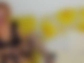 Live cam show with britishmilfpenelope - Granny Big Tits on camwithhim.com