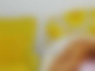Live cam show with britishmilfpenelope - Middle Aged on Strip Flash - Live Sex Shows